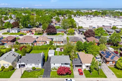 94 Clarendon Avenue, Hamilton, On L9a 3a3