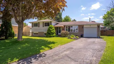 7 Stirling Crescent, St. Thomas, On N5p 3r4
