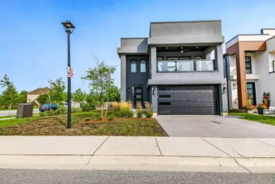 1820 Canvas Way 2, London North, On N5x 0n5