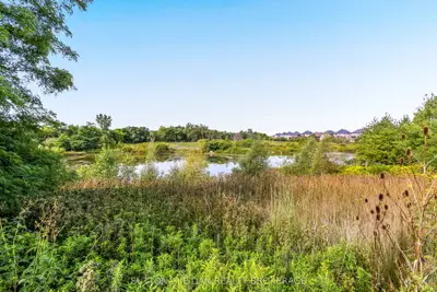 1820 Canvas Way 2, London North, On N5x 0n5
