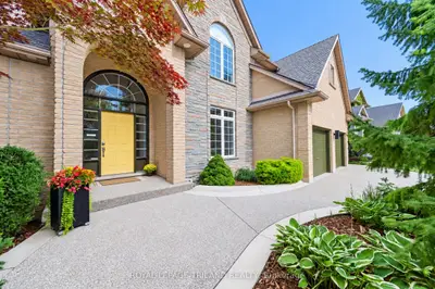 1833 Standfield Road, London North, On N6g 5g1