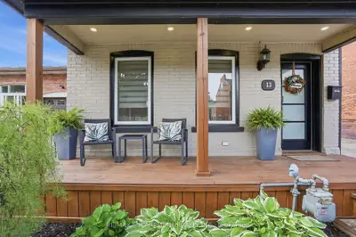 13 Picton Street W, Hamilton, On L8l 1e1