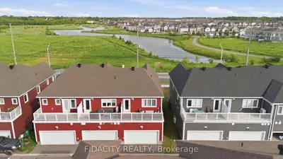 6333 Perth Street, Stittsville - Munster - Richmond, On K0h 2l0