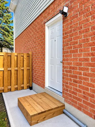 144 Rickson Avenue, Guelph, On N1g 4y3
