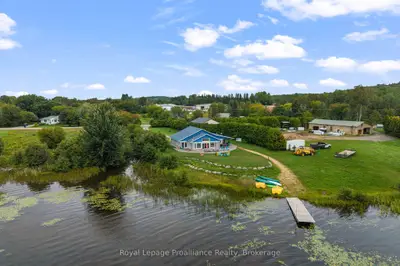 137 LAKESHORE Drive, Madawaska Valley, ON K0J 1B0