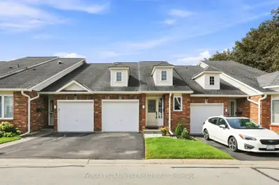 222 Fellowes Crescent 2, Hamilton, On L8b 0r1