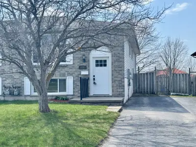 356 Owens Crescent, Kingston, On K7m 8h8