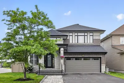 341 SERENADE Crescent, Blossom Park - Airport and Area, ON K1X 0B9