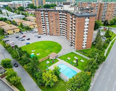 3100 Carling Avenue 817, Crystal Bay - Rocky Point - Bayshore, On K2b 6j6