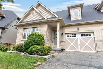 16 Rolling Lane, Hamilton, On L8k 0a1