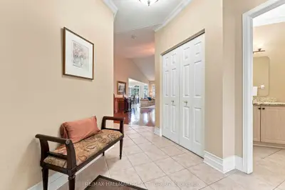 121 Bartlett Private, Hunt Club - Windsor Park Village And Area, On K1v 2a9