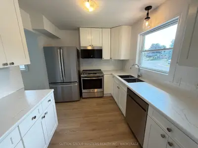 1124 Bittersweet Place, Kingston, On K7p 2g9