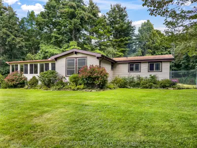 87 Fitzsimmons Road, Front Of Leeds & Seeleys Bay, On K0e 1l0