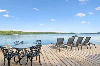 26 KING Street, Seguin, ON P0C 1J0