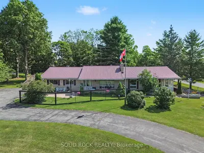 220 Highfield Crescent, Beckwith, On K7c 3p2