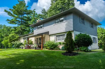 330 Elmwood Drive, Gananoque, On K7g 1p1