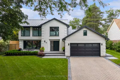 16 Whitehall Gate, Pelham, On L3e 0c6