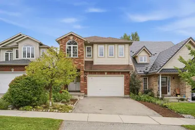 7 Henderson Drive, Guelph, On N1e 0a1