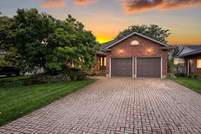 55 Mason Drive, Ingersoll, On N5c 4a4