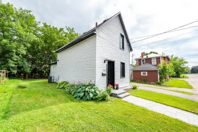 131 Patrick Avenue, Renfrew, On K7v 3h3