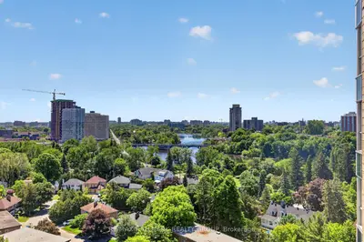 70 Landry Street 1503, Vanier And Kingsview Park, On K1l 0a8