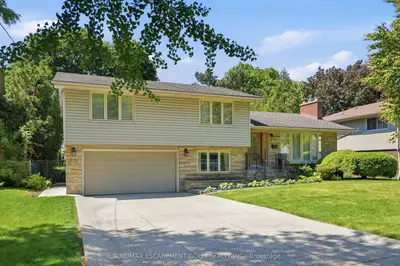 7 Braemar Place, Hamilton, On L9c 1c9