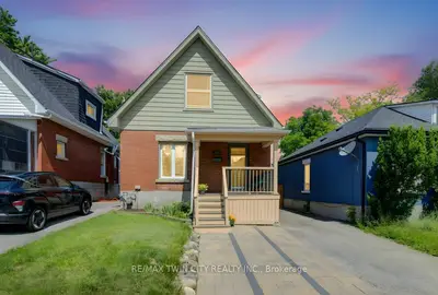 271 London Road W, Guelph, On N1h 2c7