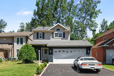 52 Fair Oaks Crescent, South Of Baseline To Knoxdale, On K2g 4w5