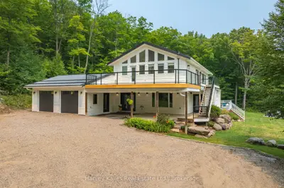 1106 North Pickerel Lake Road, Armour, On P0a 1c0