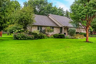 4 Otterview Drive, Norwich, On N0j 1r0