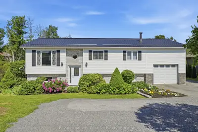 13 Forester Drive, Quinte West, On K0k 2c0