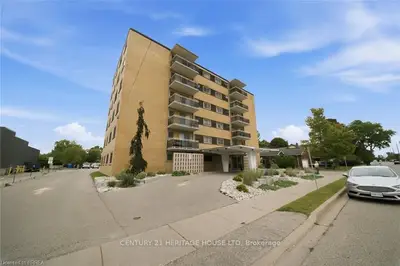 87 St George Street 508, Brantford, On N3r 1v5