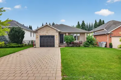 59 Queensway Drive, Strathroy-caradoc, On N7g 4m2