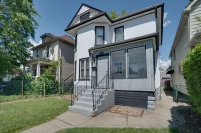 1420 University Avenue W, Windsor, On N9b 1b7