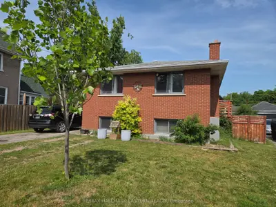 618 Donegal Street, Peterborough, On K9h 4m5
