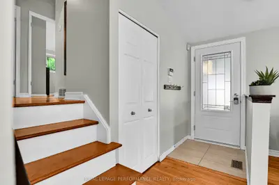 2376 URBANDALE Drive, Elmvale Acres and Area, ON K1G 3G6