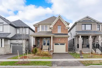 27 Harpin Way W, Centre Wellington, On N1m 0h8