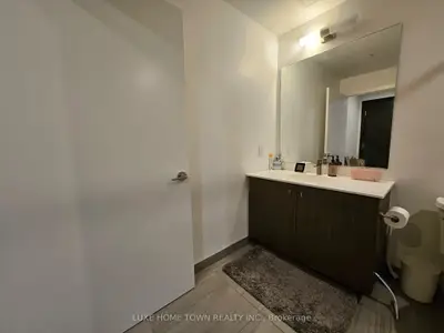 15 Wellington Street S 2808, Kitchener, On N2g 0e4