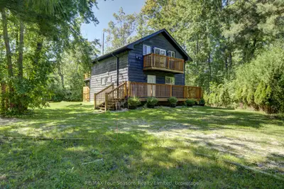 126 Martin Grove N, Blue Mountains, On L9y 0n5