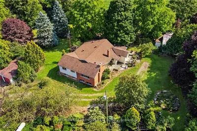 994 Safari Road, Hamilton, On L8b 1s9