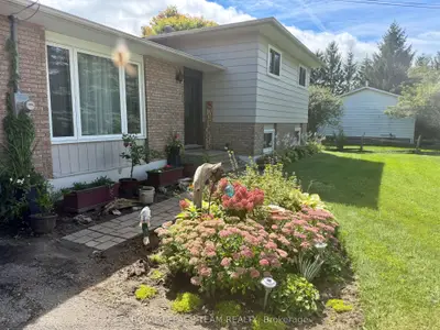 670 Van Buren Street, North Grenville, On K0g 1j0