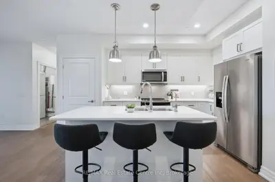 1878 Gordon Street 1002, Guelph, On N1l 0p4