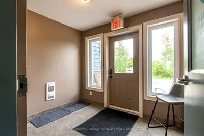 219 Main Street W, Huntsville, On P1h 1y1