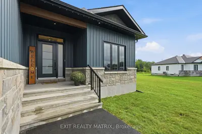 256 Trudeau Crescent, Russell, On K4r 0e2