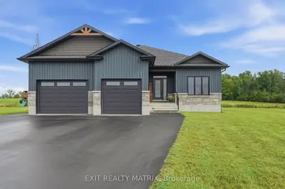 256 Trudeau Crescent, Russell, On K4r 0e2