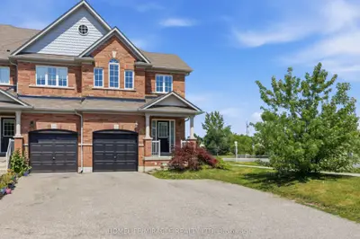 15 Mcphail Place, Hamilton, On L8b 0r5