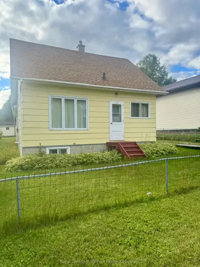 105 Hudson Street, Nipigon, On P0t 2j0