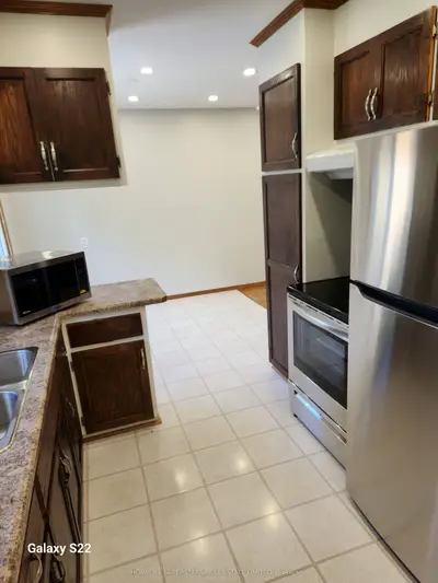 139 Macgregor Crescent Upper Unit,, Waterloo, On N2j 3x2