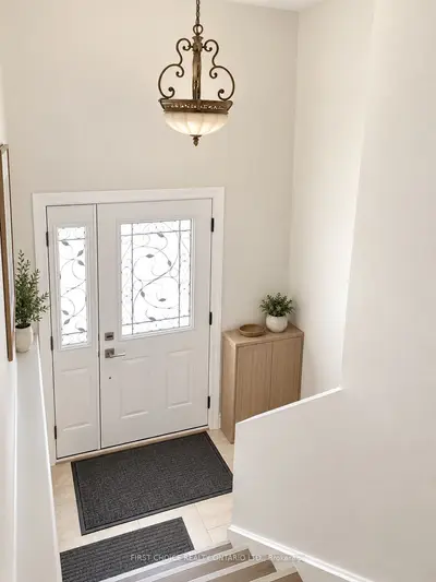 122 Rothesay Drive, Kanata, On K2l 1p1