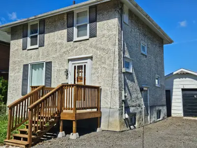 102 Catharine Street, Belleville, On K8p 1m3